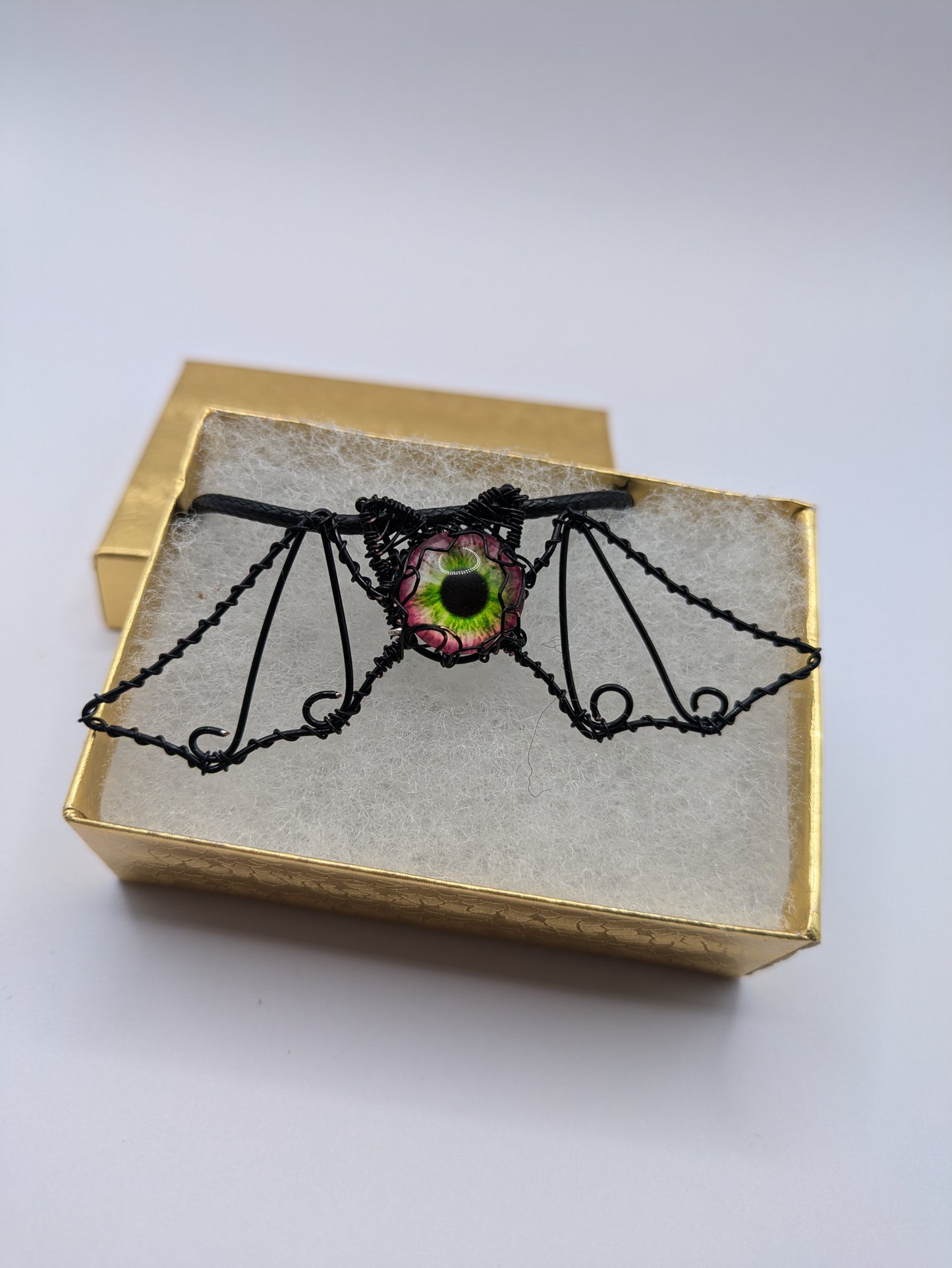 Eye Bat - Halloween Necklace