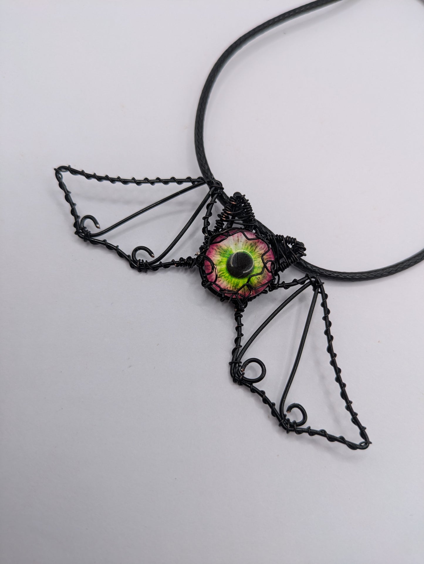 Eye Bat - Halloween Necklace